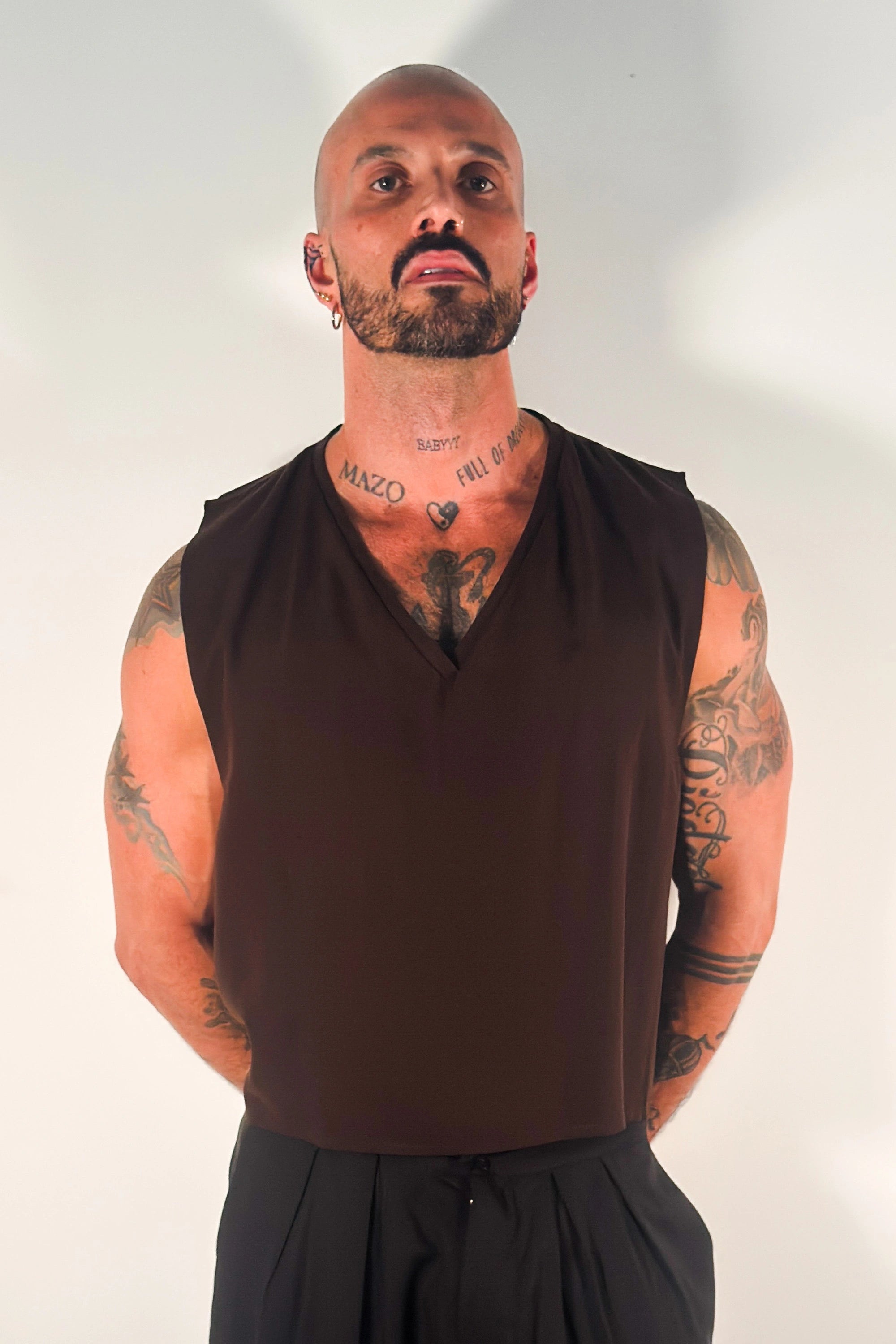 Fortis V-Neck Pullover - Myrrh