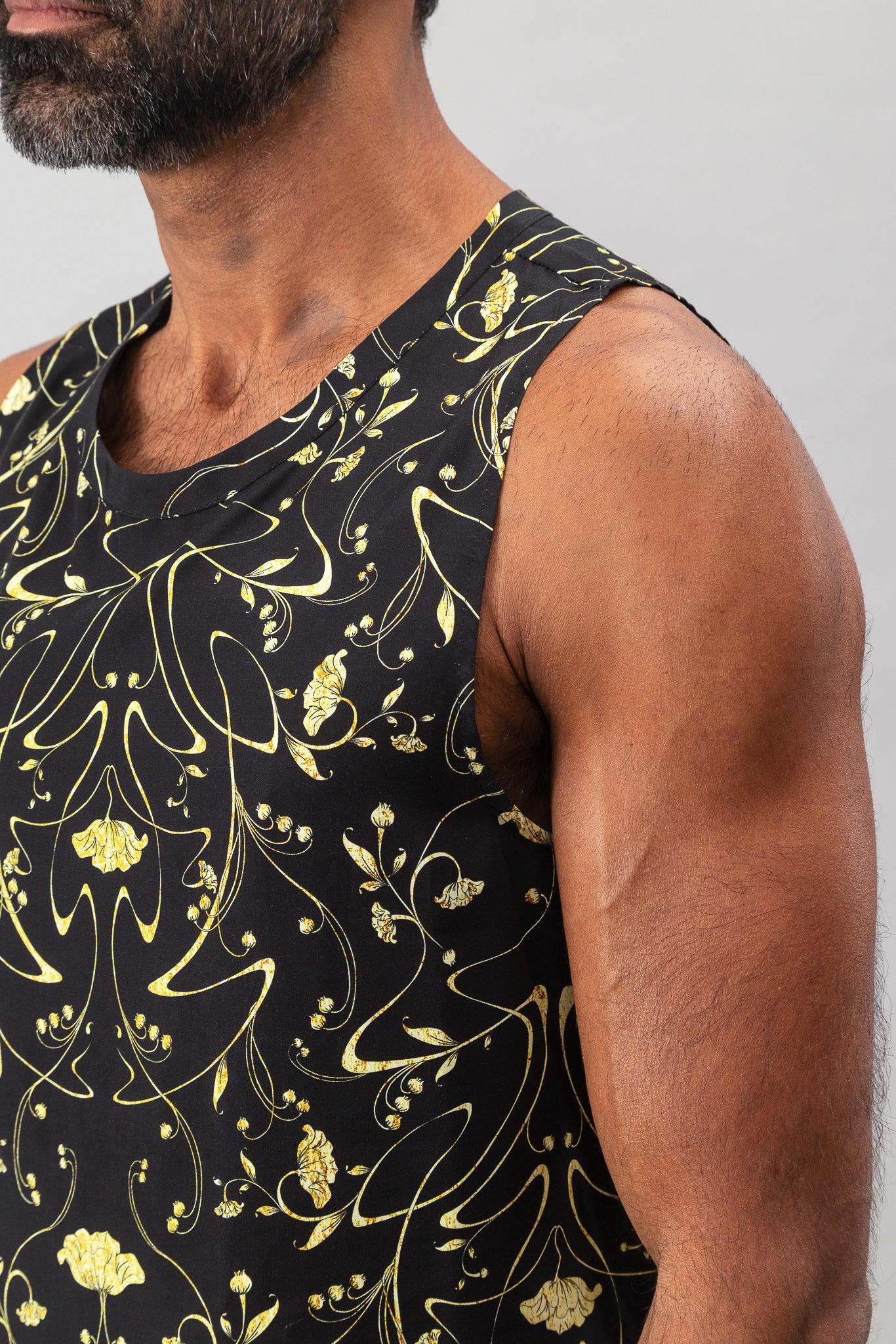 Cropped Tank - Sylvan Black