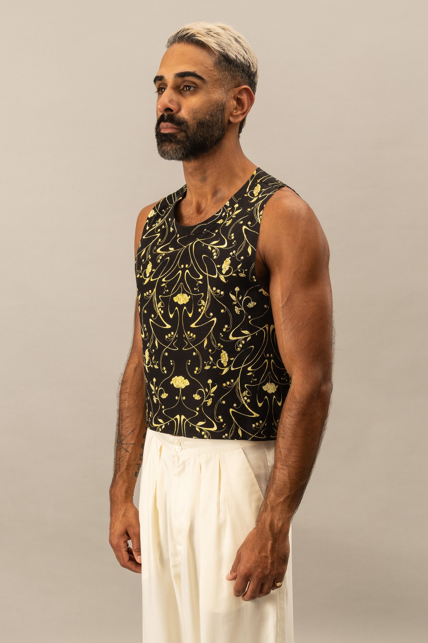 Printed Cropped Tank - Sylvan Black