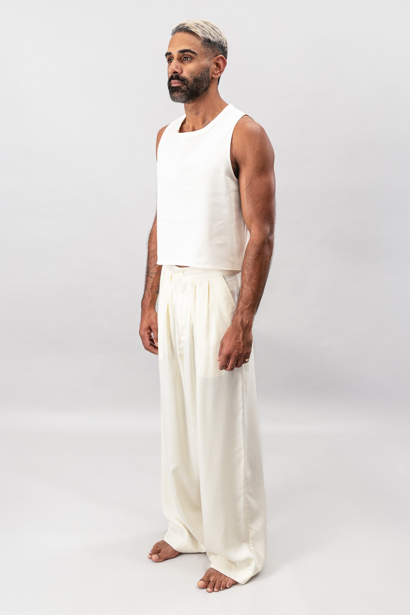 Tailored Pleated Pants - Cream