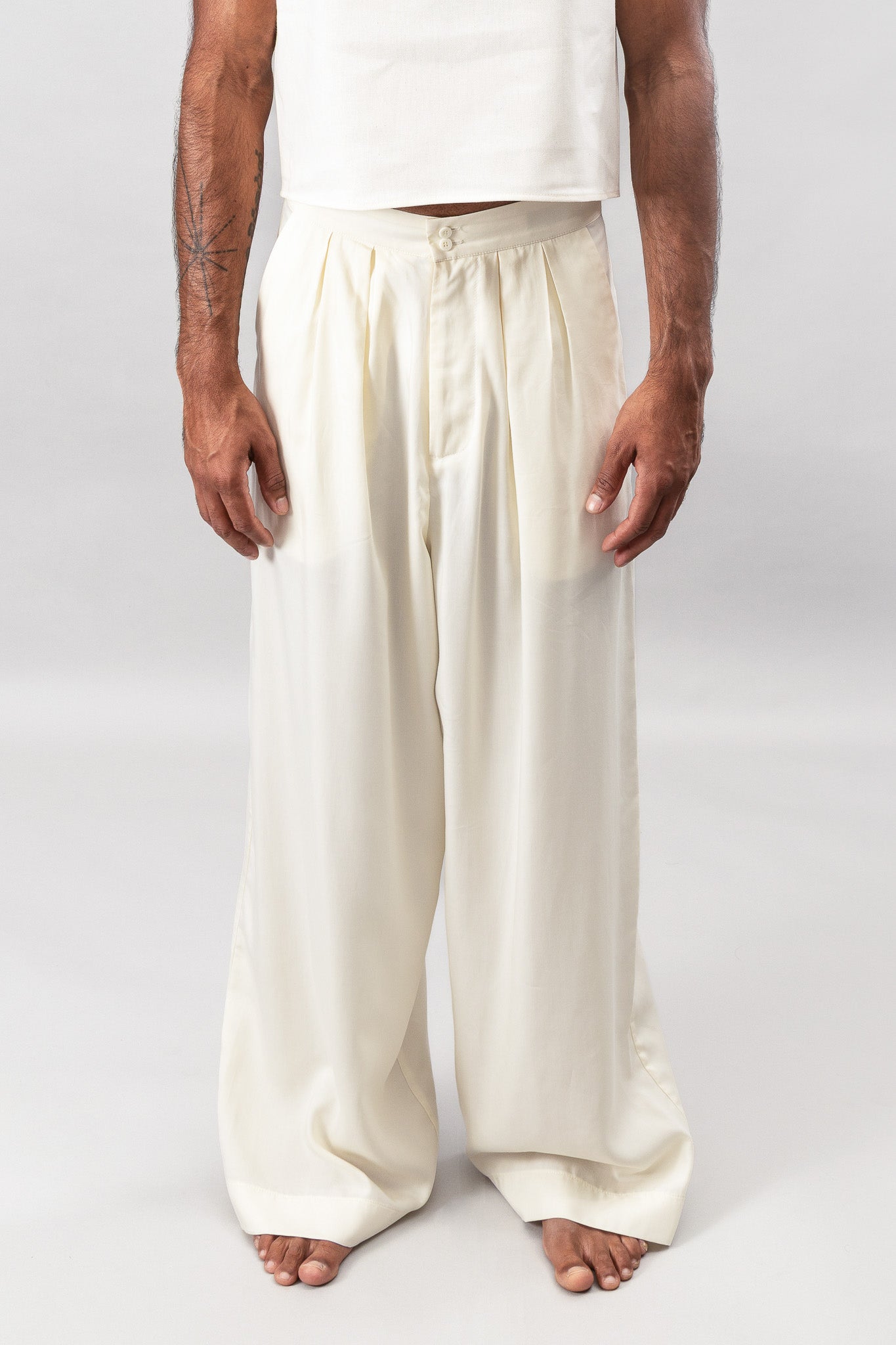 Tailored Pleated Pants - Cream