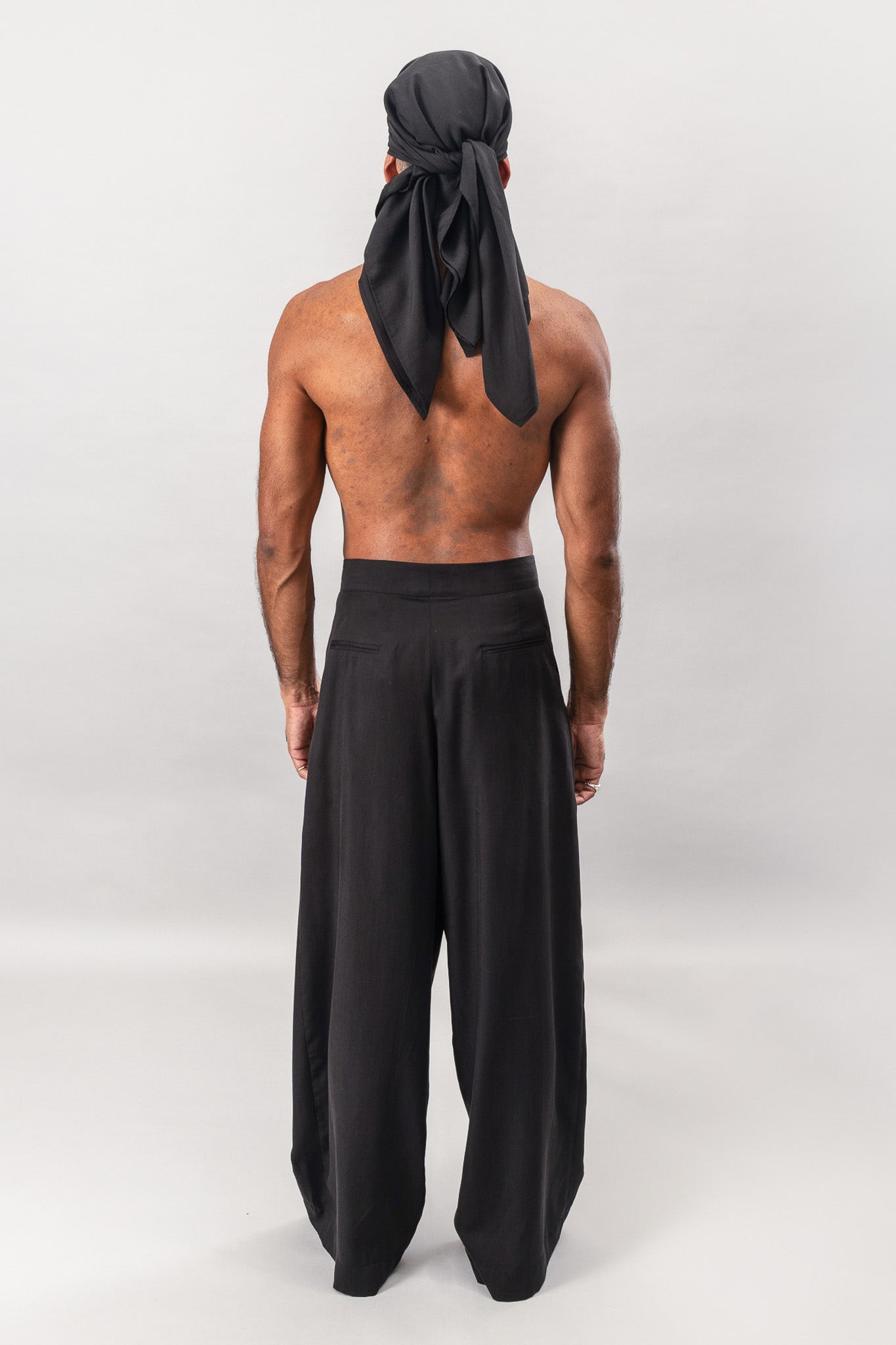 Tailored Pleated Pants - Black