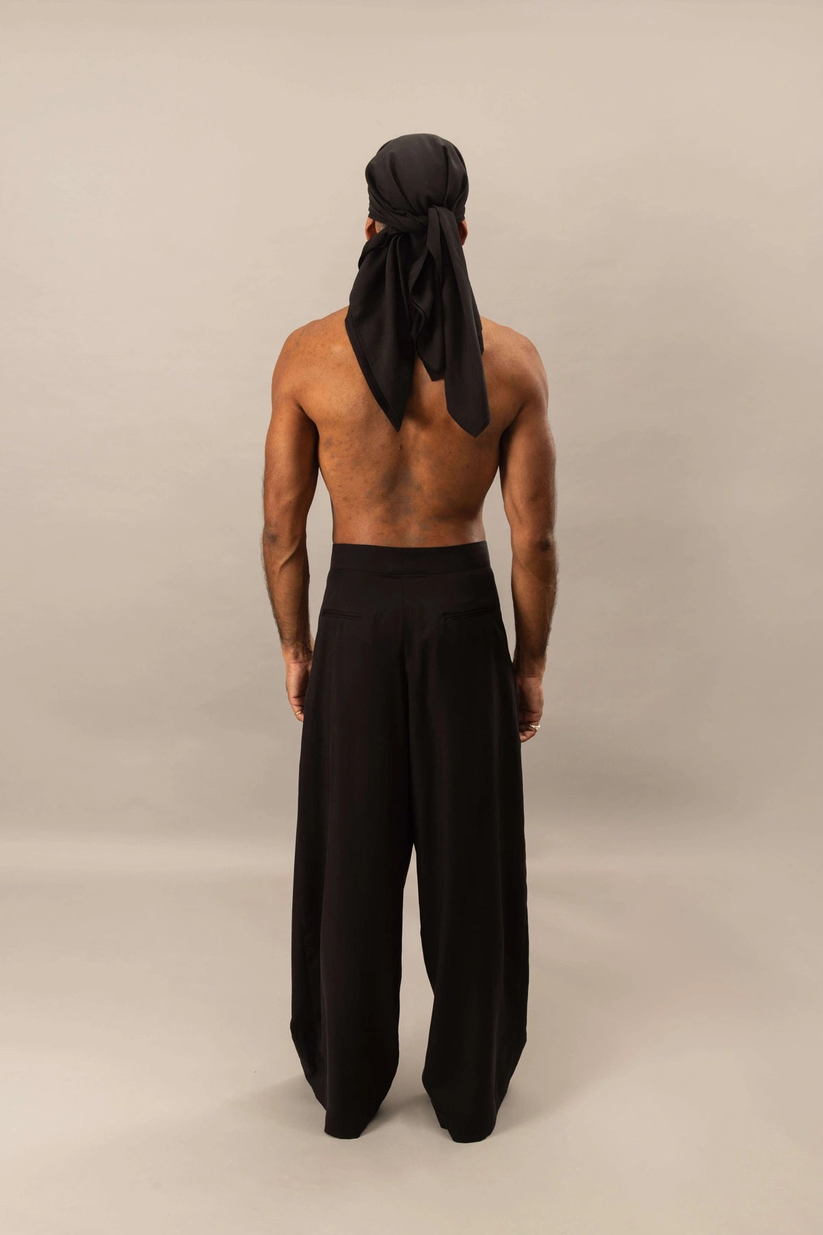 High Waisted Pleated Pants | Natural Black