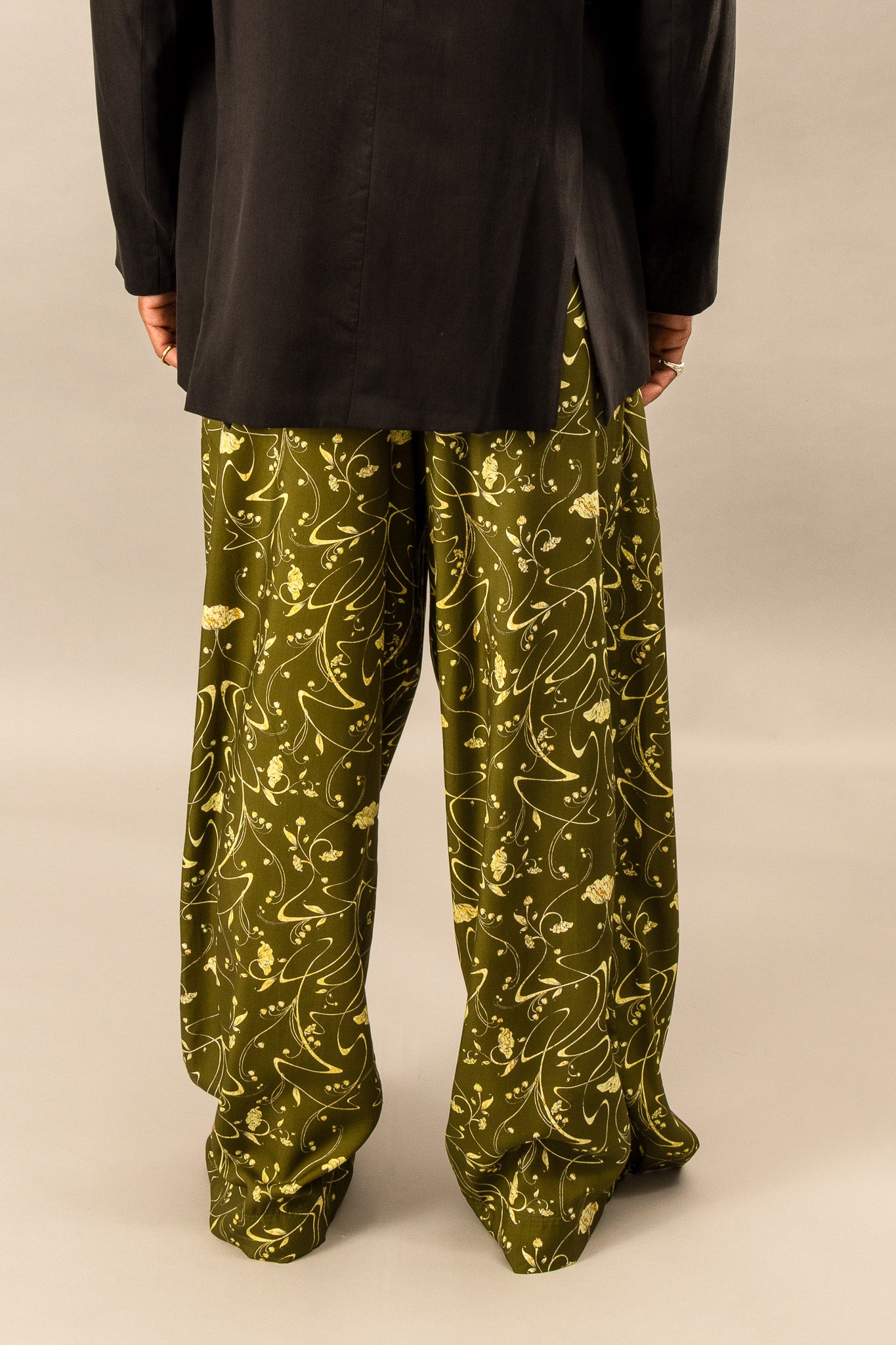 Printed Pleated Pants - Sylvan Green