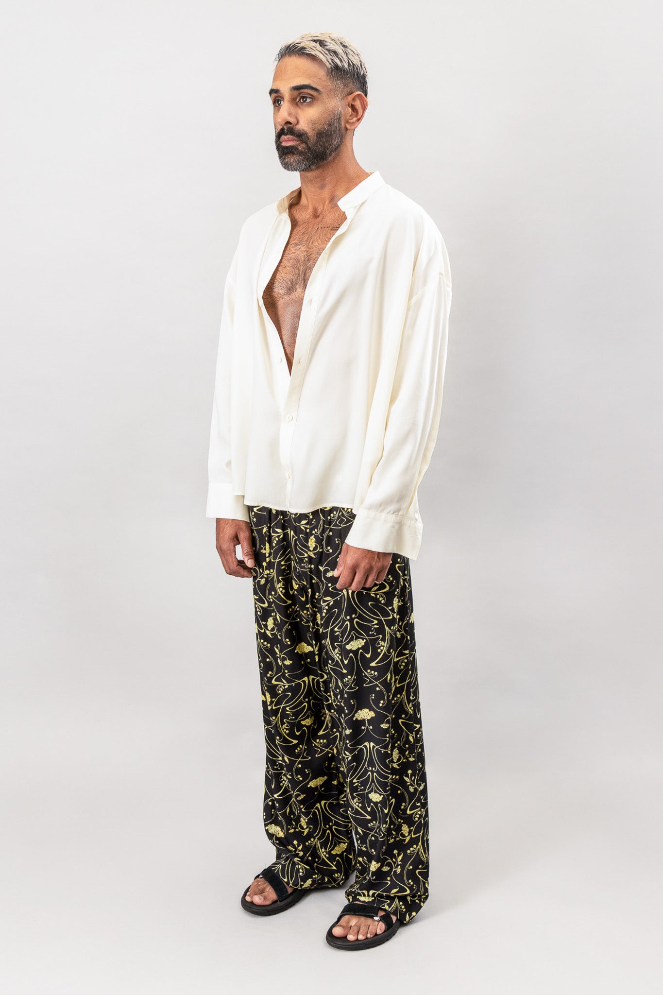 Tailored Pleated Pants - Sylvan Black