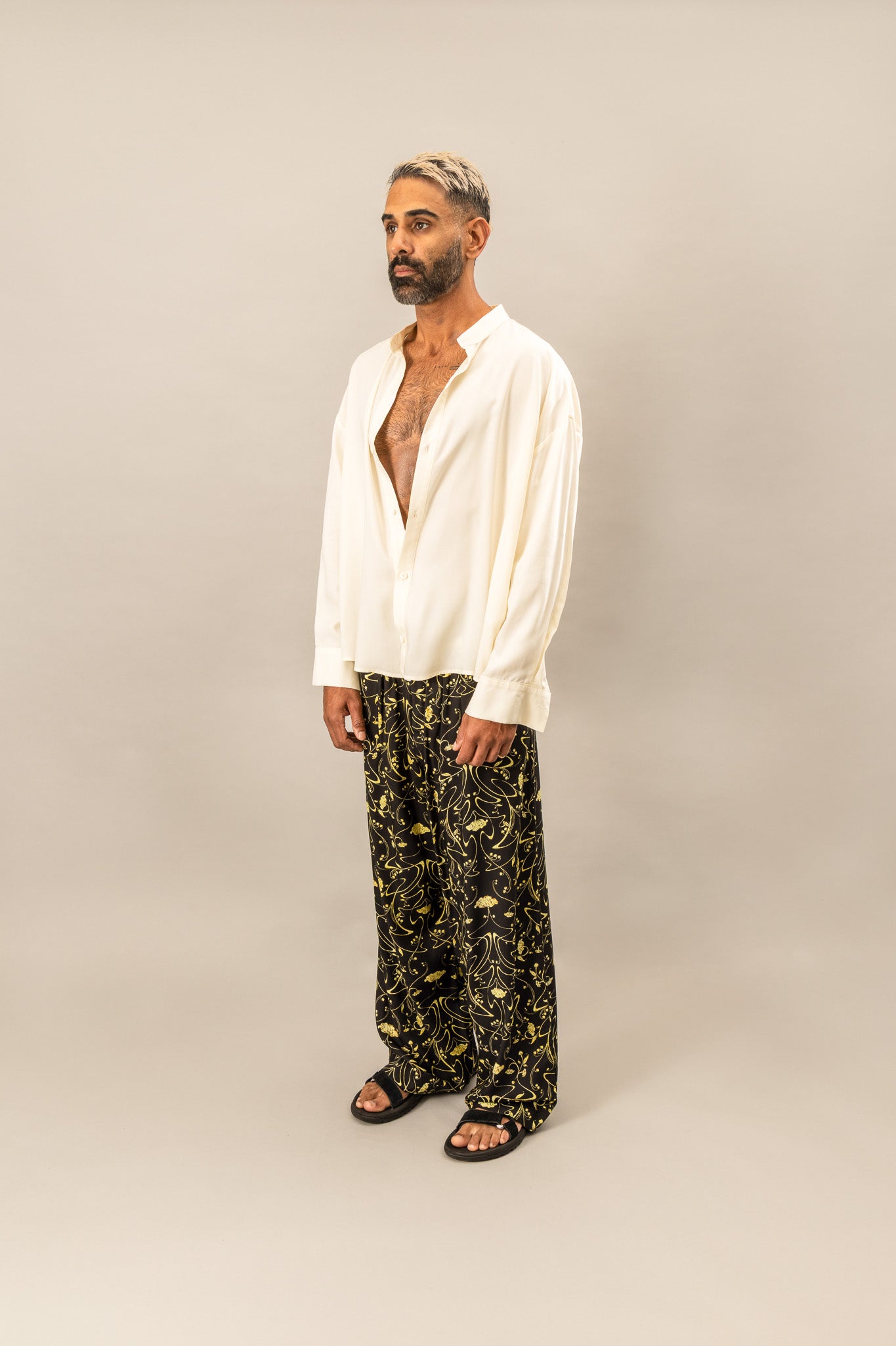 Printed Pleated Pants - Sylvan Black