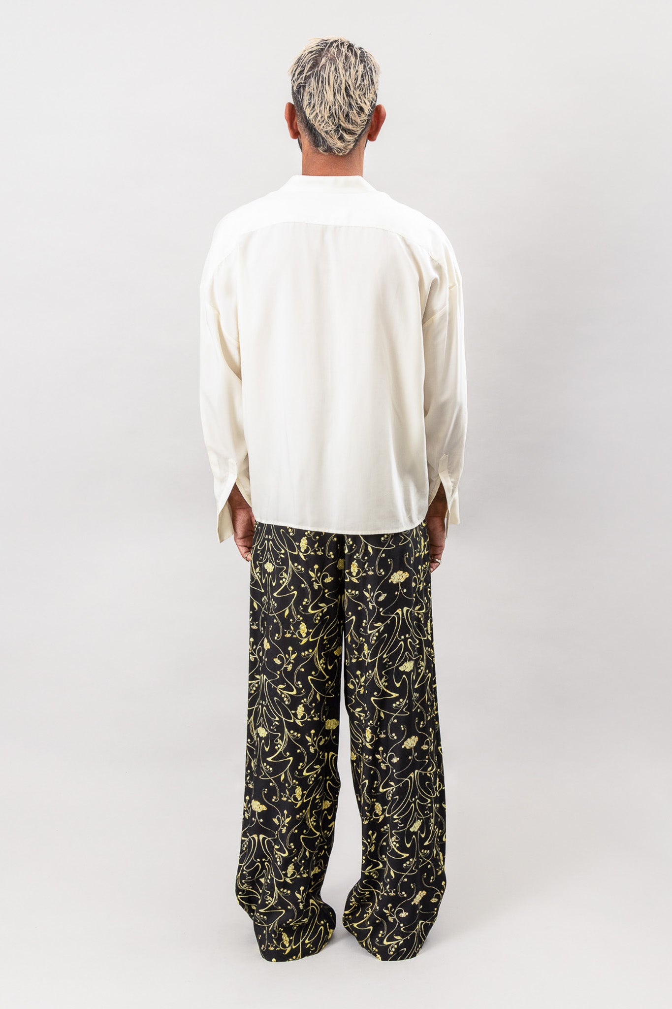 Tailored Pleated Pants - Sylvan Black