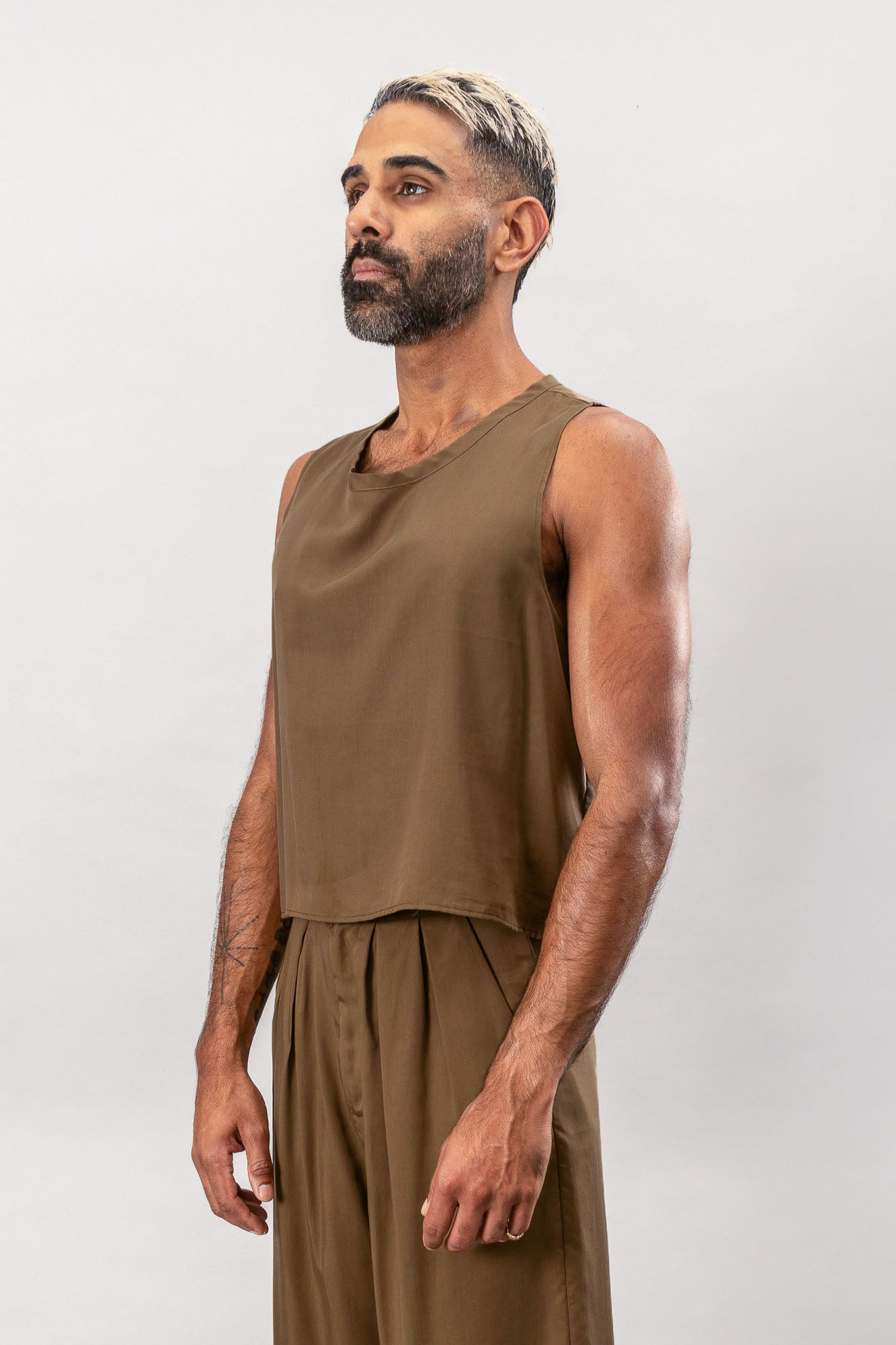 Cropped Tank - Olive