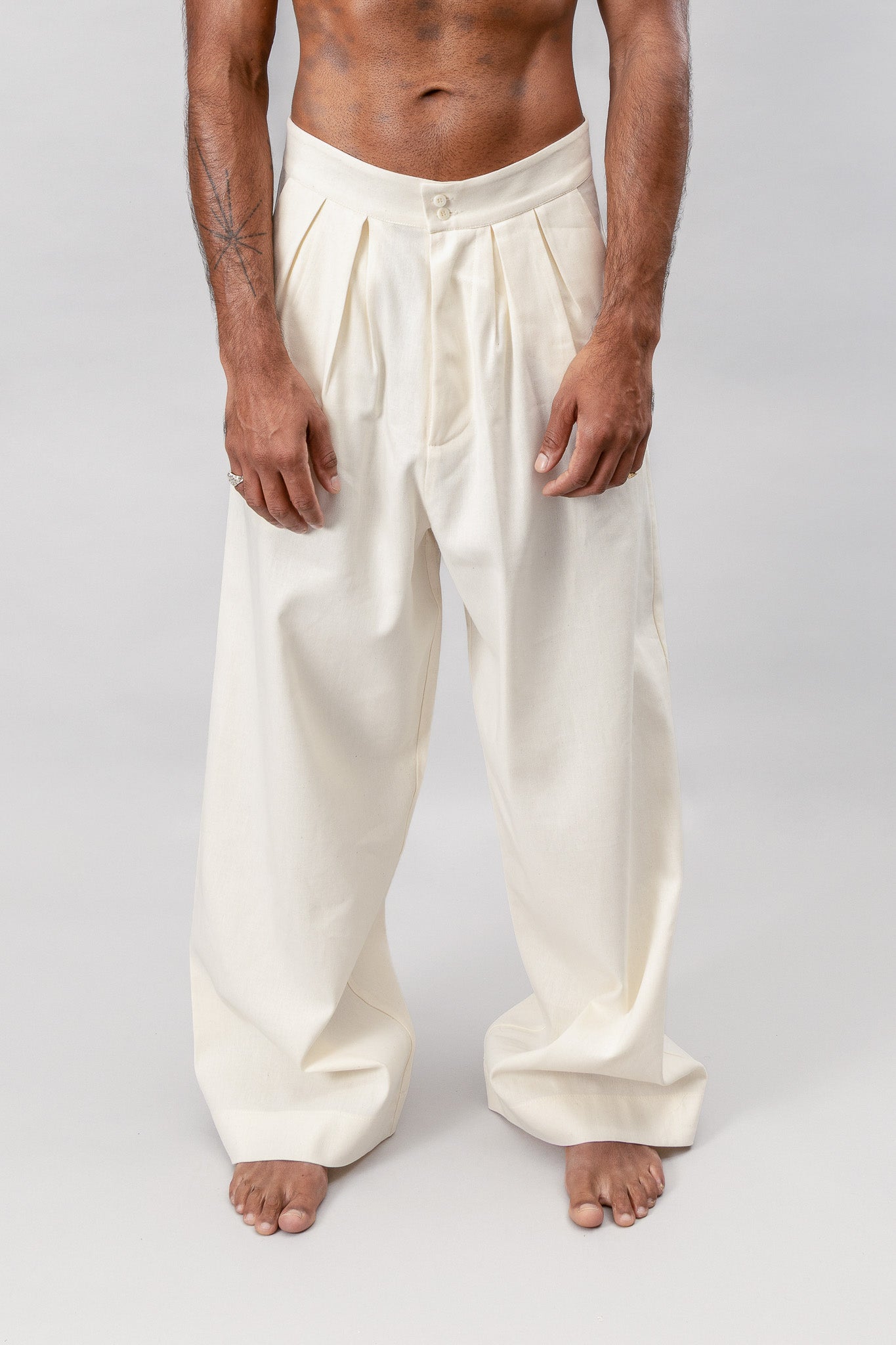 Tailored Pleated Pants - Recycled Cotton