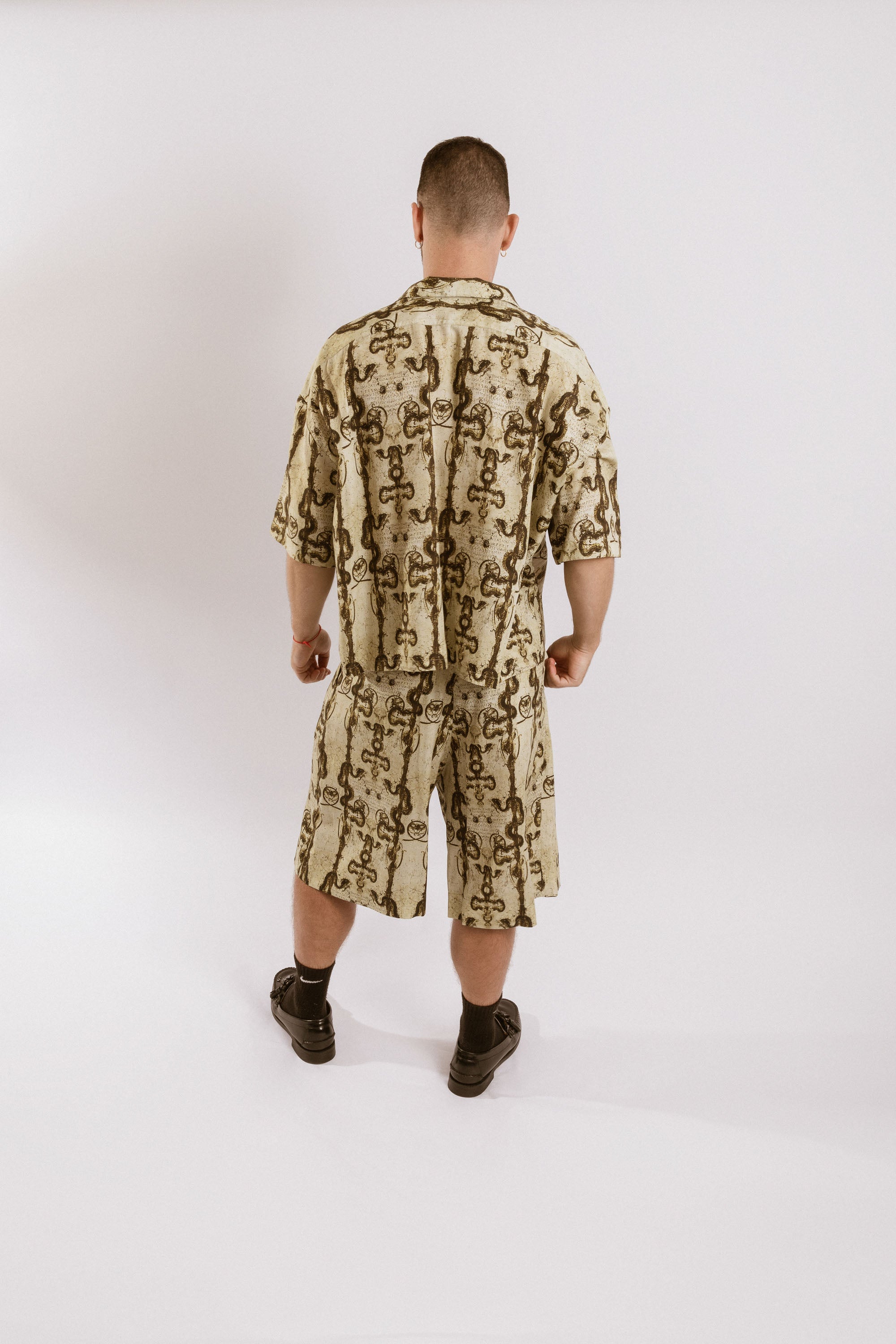 Artemisia Camp Collar Shirt - Green Kundalini