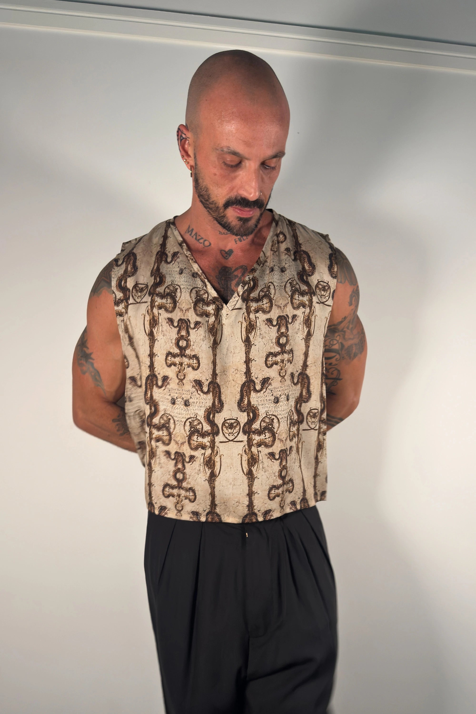 Fortis V-Neck Pullover - Red Kundalini