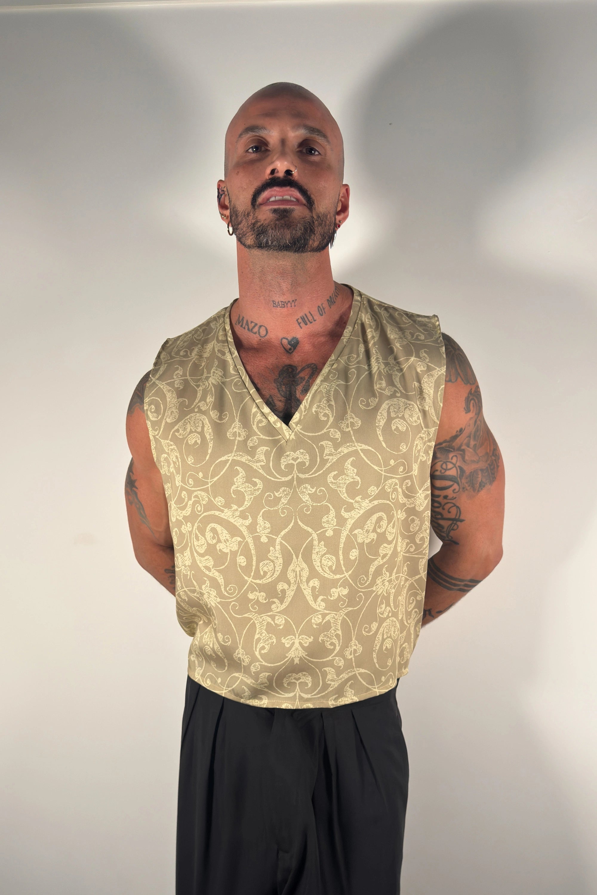 Fortis Pullover - Light Arabesque