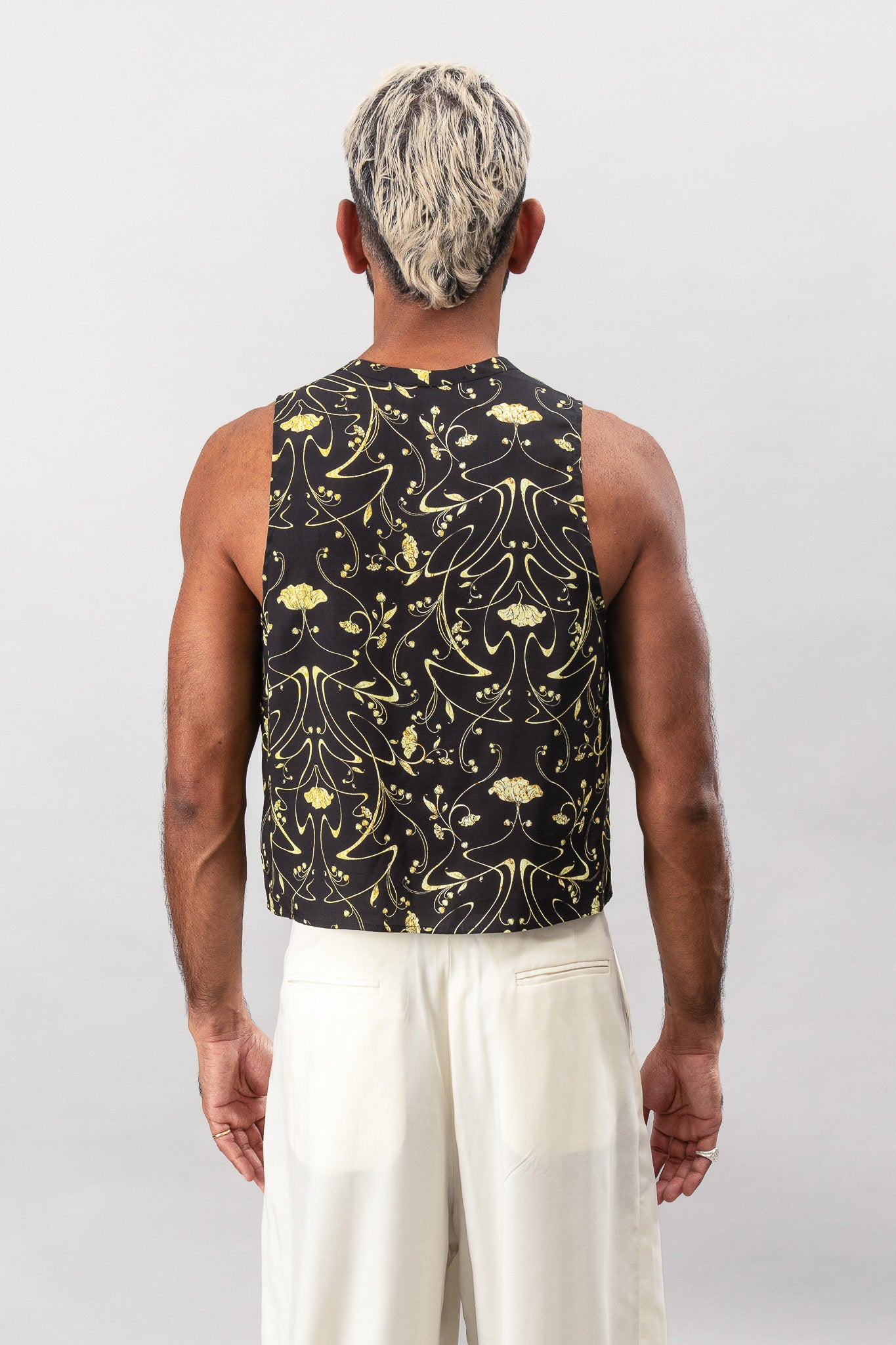 Cropped Tank - Sylvan Black