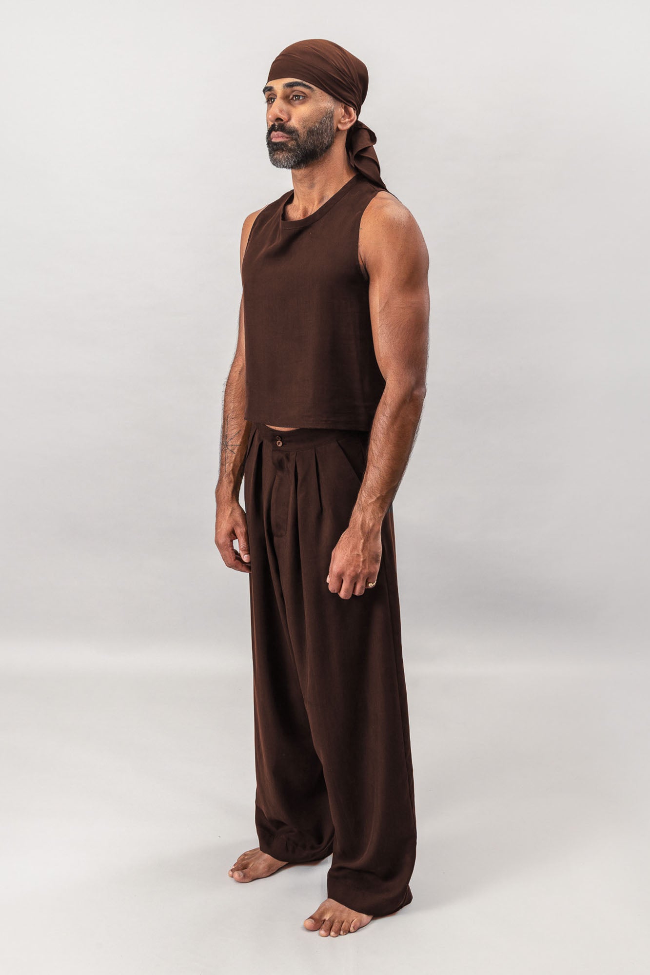 Tailored Pleated Pants - Burgundy