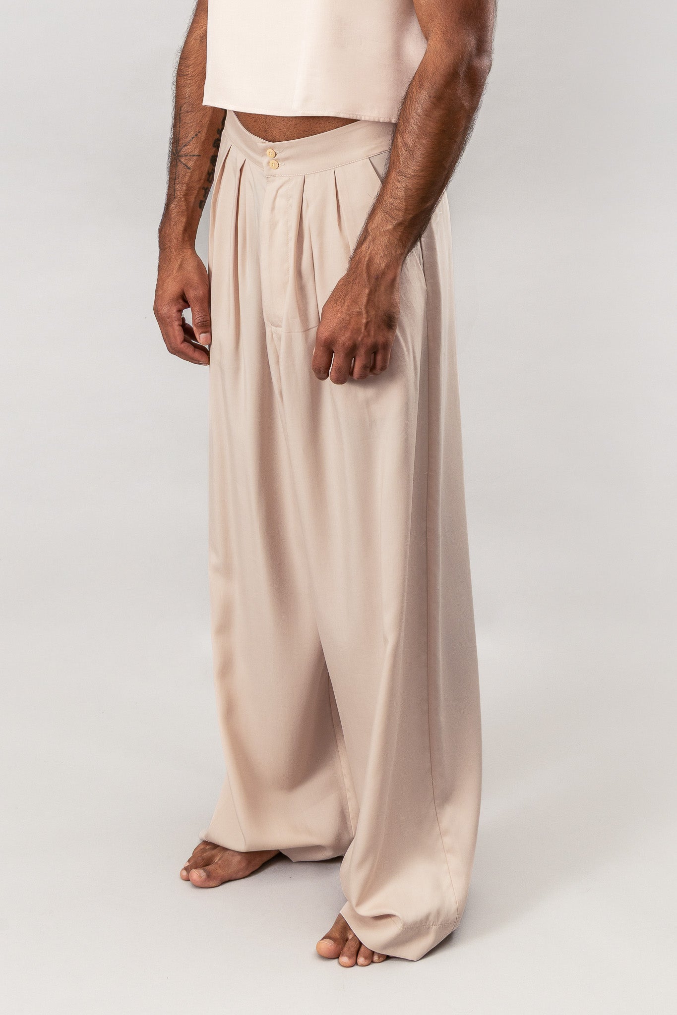 Relaxed Pleated Pants - Dusty Pink