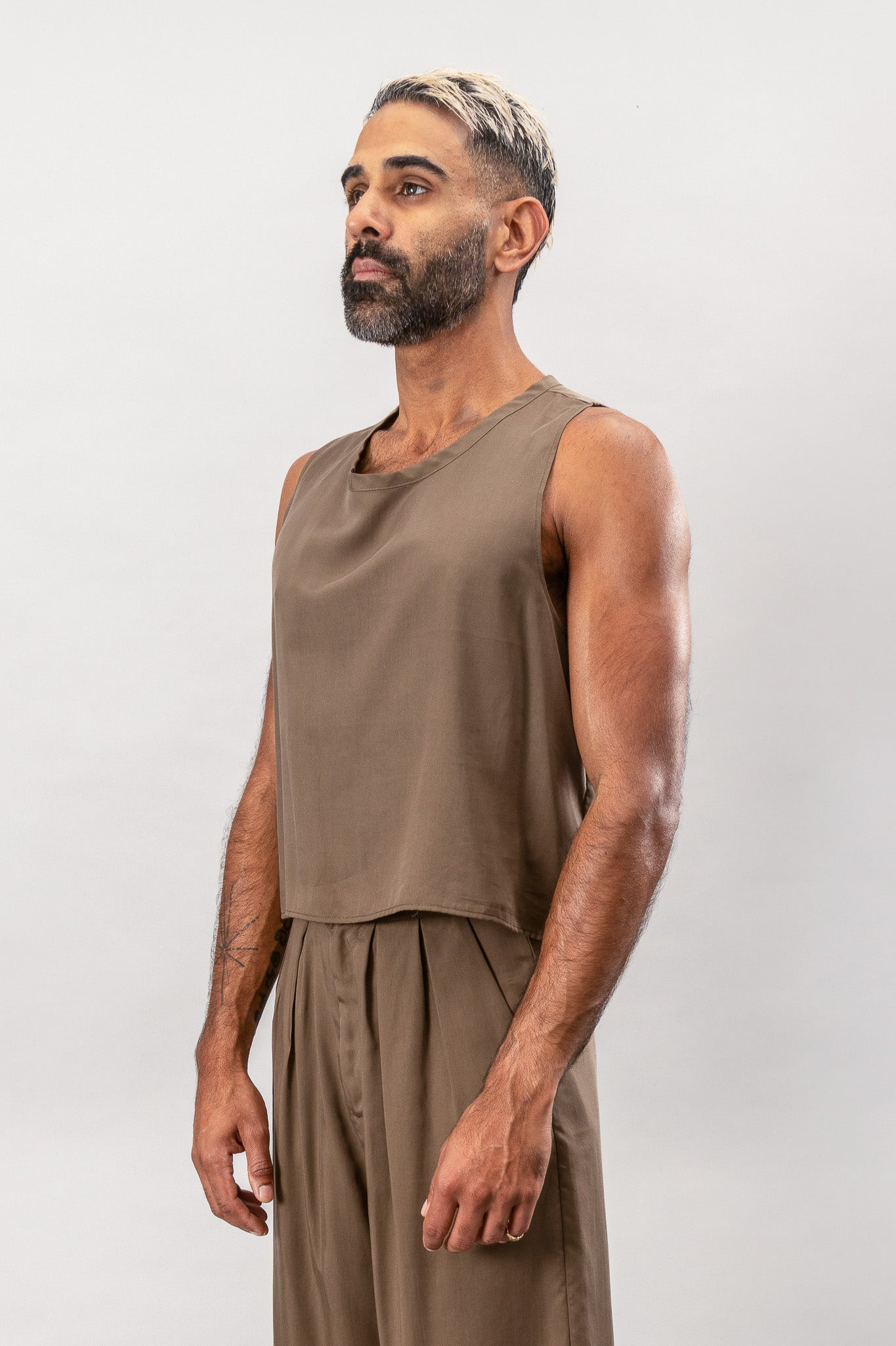 Cropped Tank - Olive