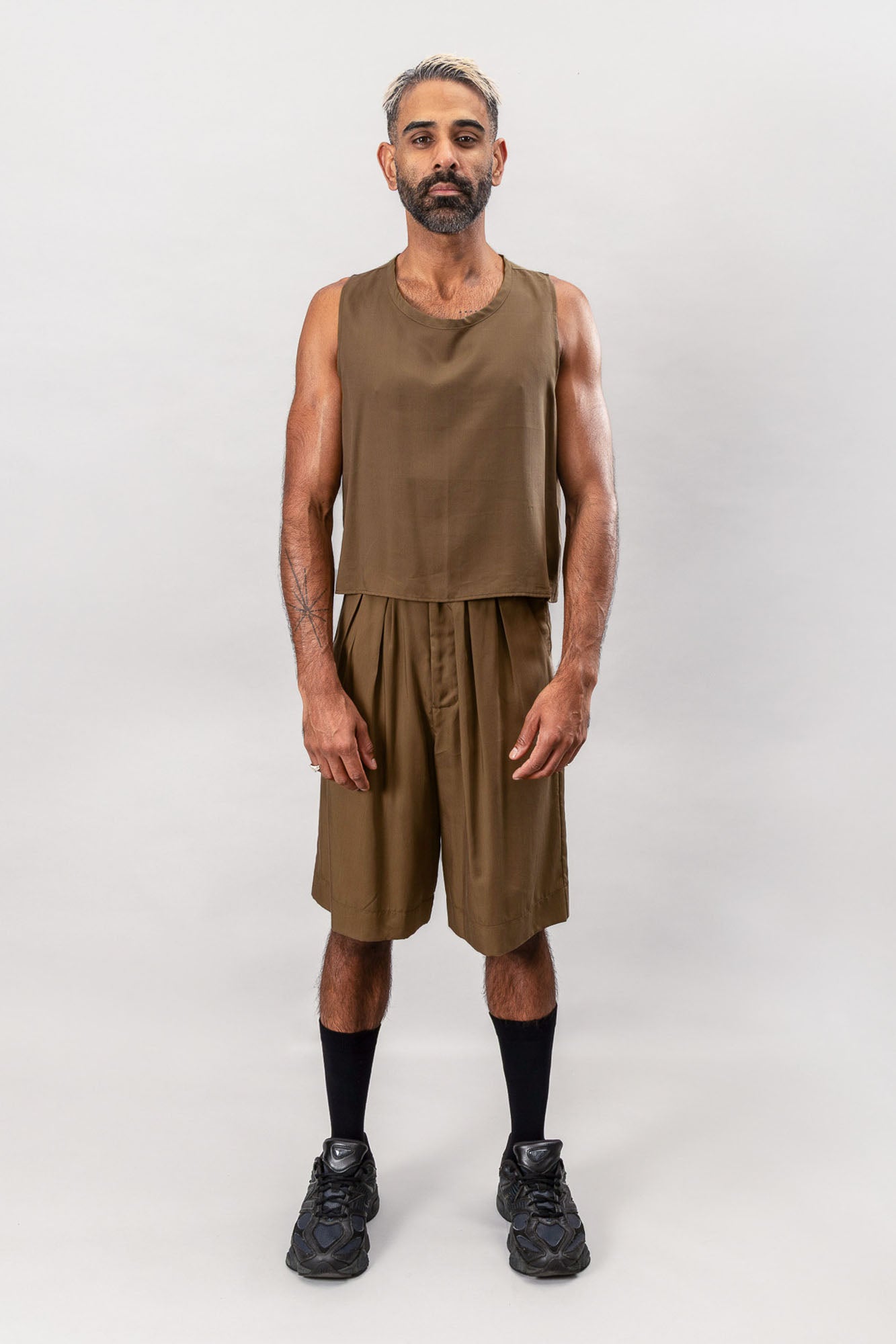 Wide Leg Shorts - Olive