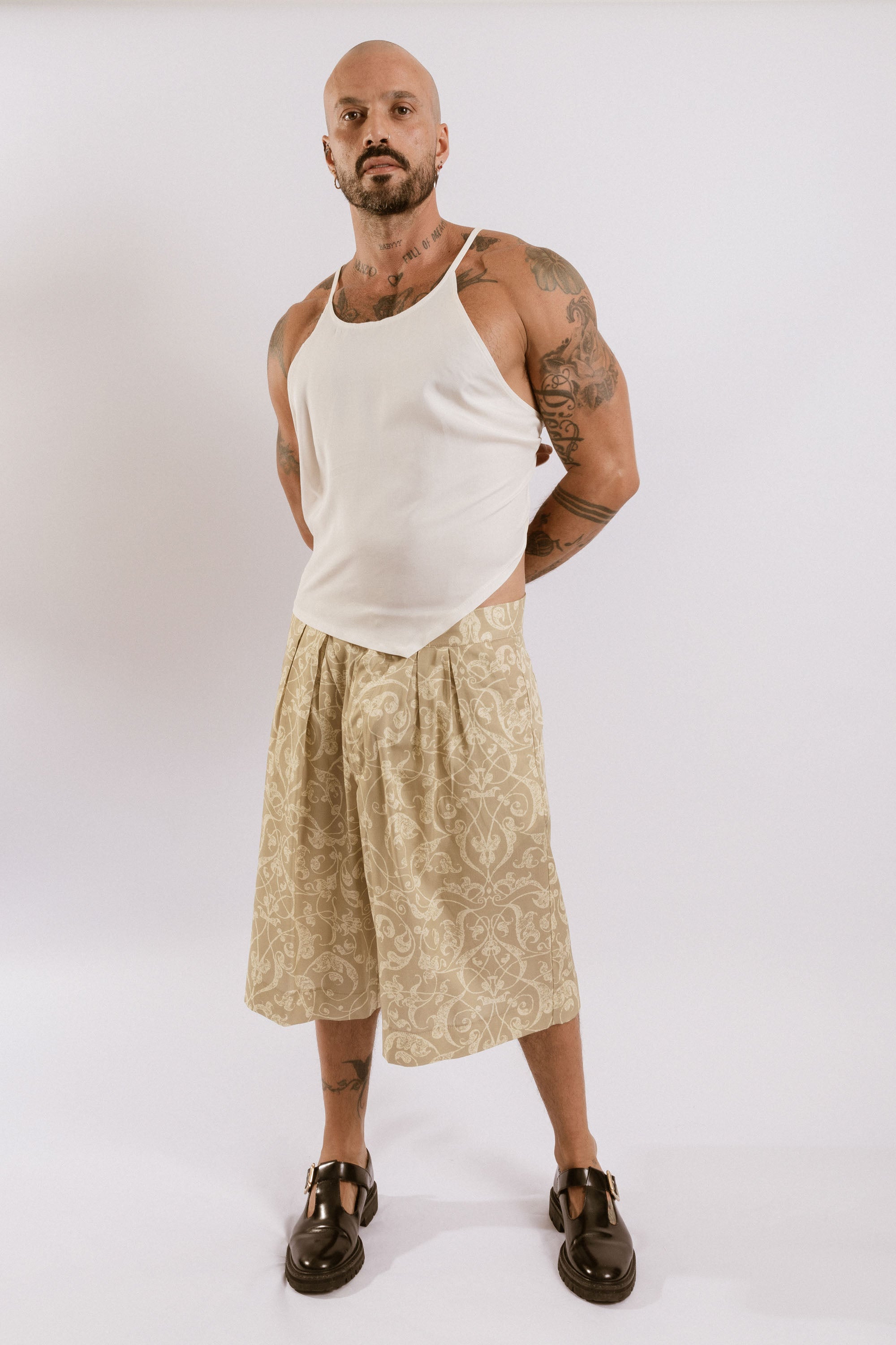 Iris Knee Length Shorts - Light Arabesque