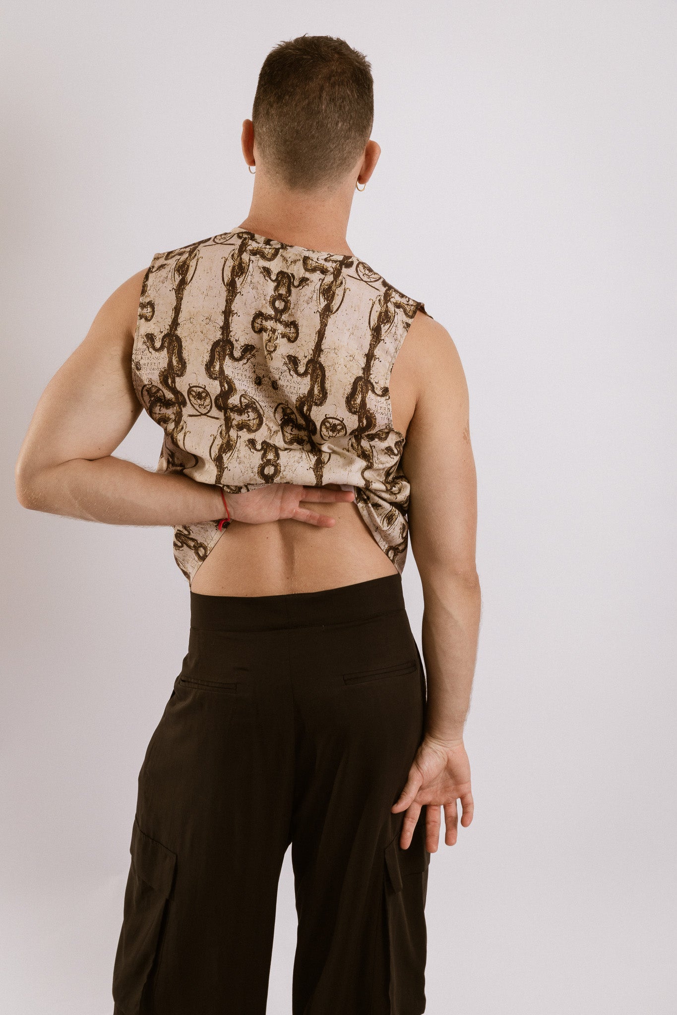 Fortis Crop - Red Kundalini