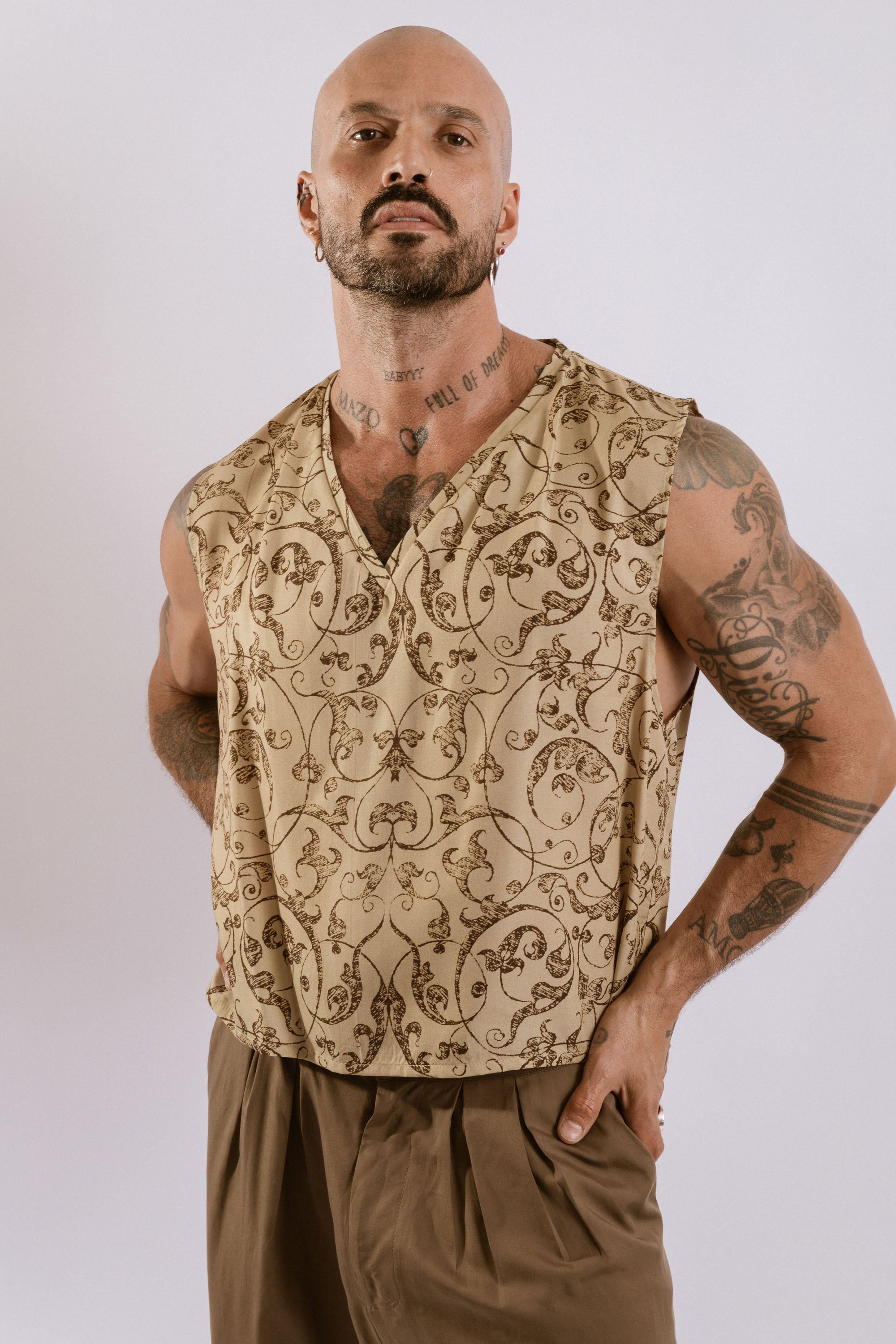 Fortis Pullover - Dark Arabesque