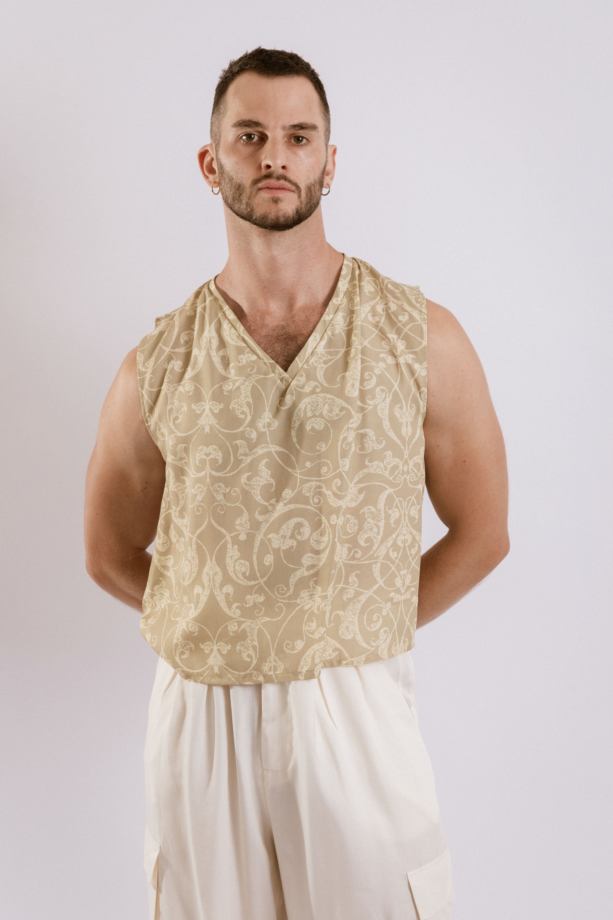 Fortis Pullover - Light Arabesque