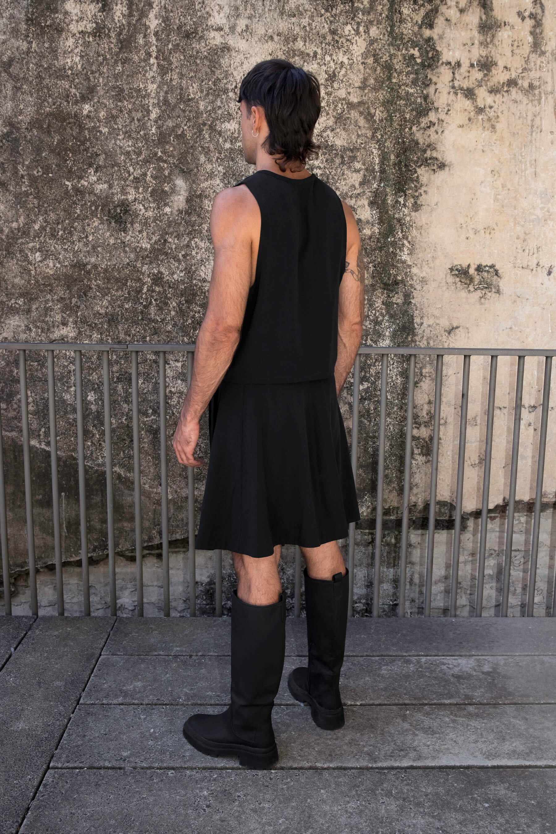 Men's Cropped Tank Top - Black Tencel (Eucalyptus) - The Glade