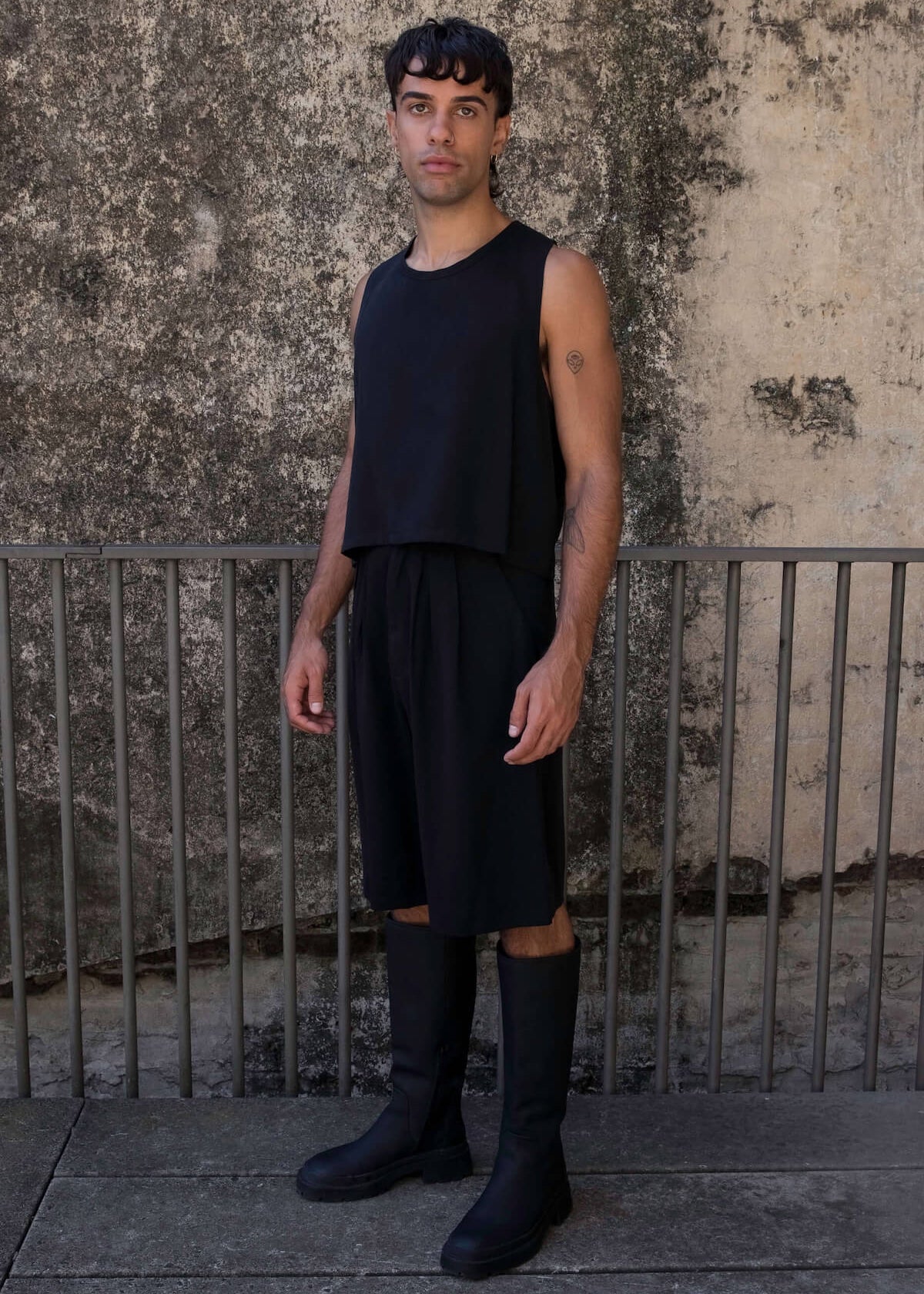 Men's knee length shorts in black and cropped tank for men in black